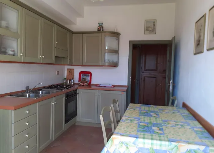 Апартаменти Via Monte Braulio 19