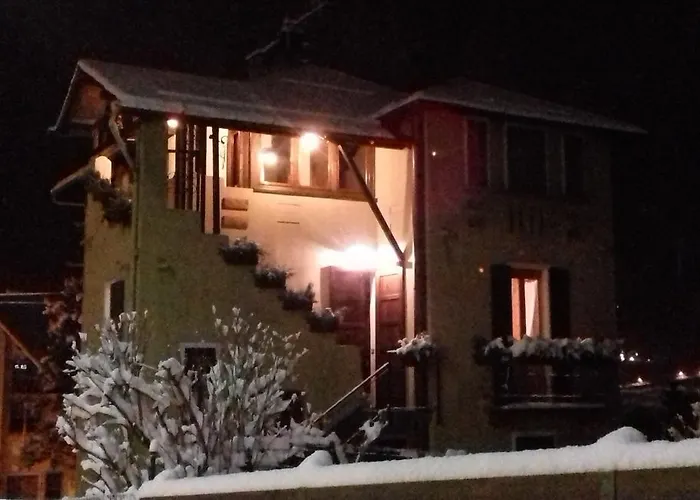 Апартаменти Via Monte Braulio 19