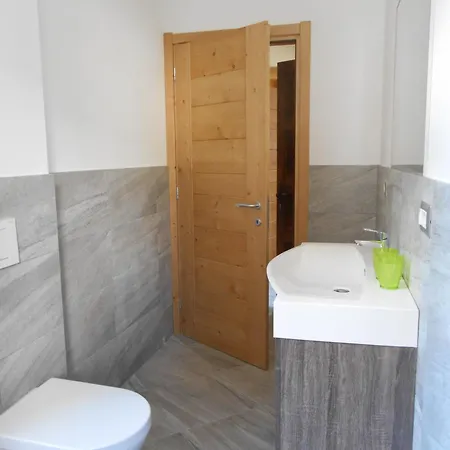 Apartment Via Monte Braulio 19