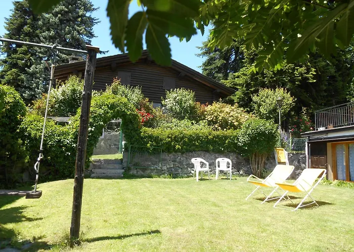 Via Monte Braulio 19 *